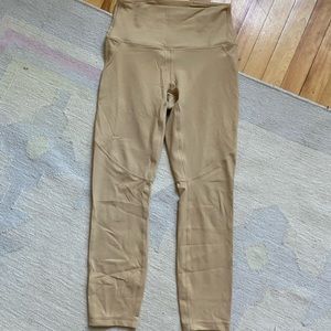 Cropped Lululemon leggings